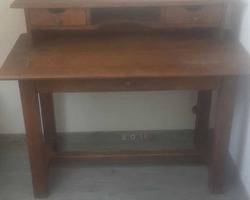 Meuble en bois aérogommé