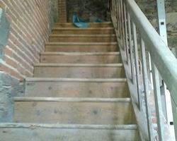 Décapage escalier et rambarde en bois