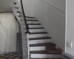 Décapage escalier et rambarde en bois