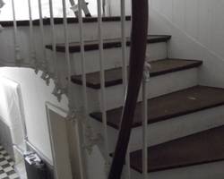 Décapage escalier et rambarde en bois