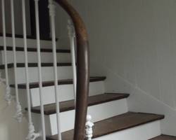 Décapage escalier et rambarde en bois